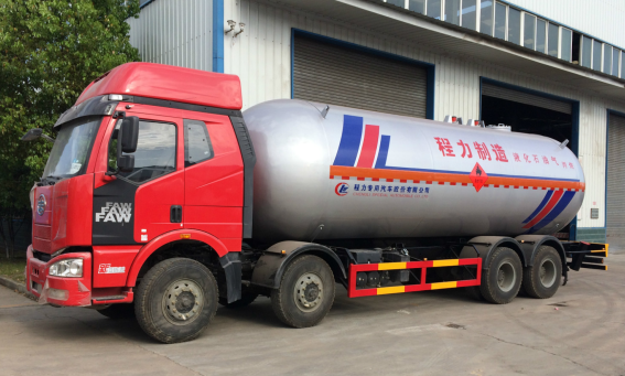 15.6噸解放8X4液化氣罐車(國五)