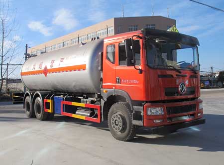 11噸東風(fēng)后雙橋液化氣體罐車(chē)